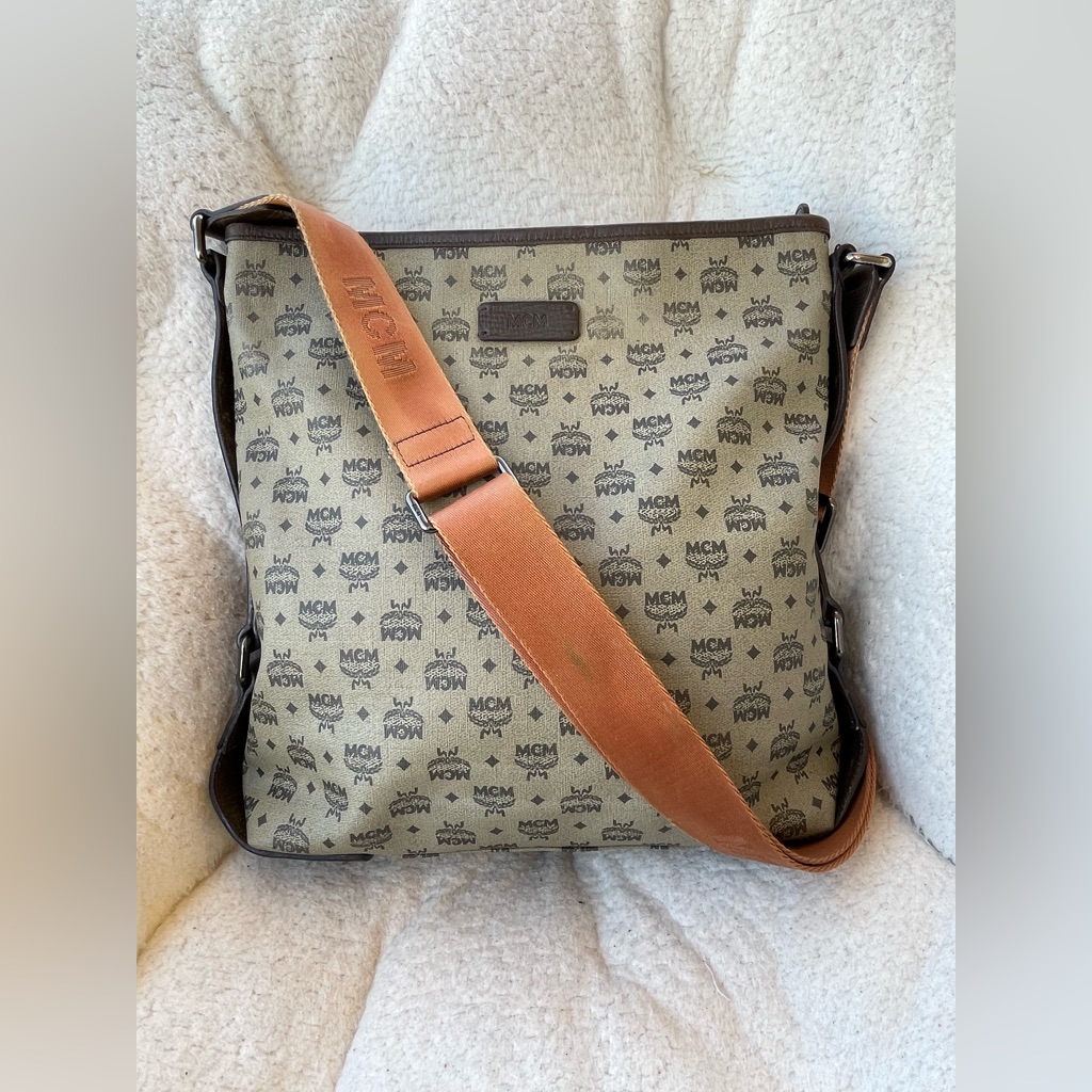 Mcm Unisex Messenger Crossbody Bag